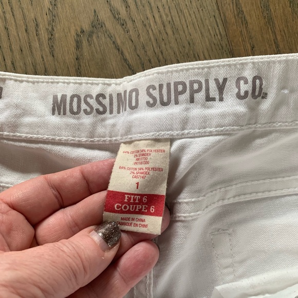 Mossimo Size 1 white crop pant . - Picture 3 of 6
